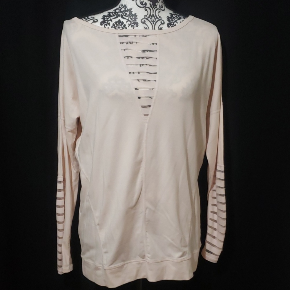 💥NWOT💥 BETSEY JOHNSON  💪PERFORMANCE